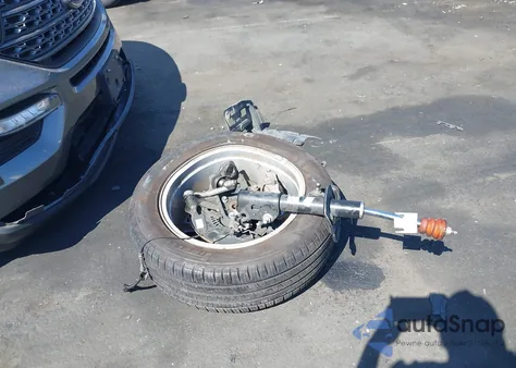 2021 Ford Explorer Xlt z USA, uszkodzony, nr VIN 1FMSK7DH8MGA24292